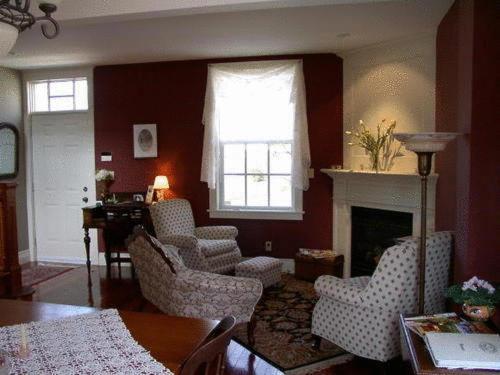Antique Slumber Old Town Bed & Breakfast Niagara-on-the-Lake Екстериор снимка