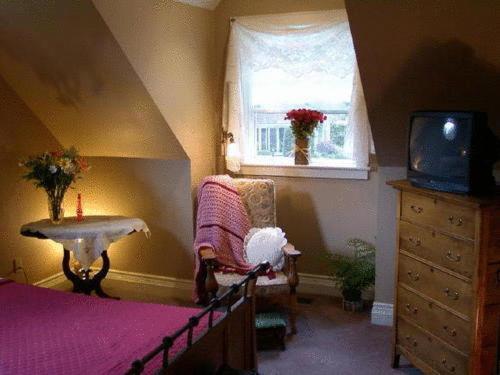 Antique Slumber Old Town Bed & Breakfast Niagara-on-the-Lake Екстериор снимка
